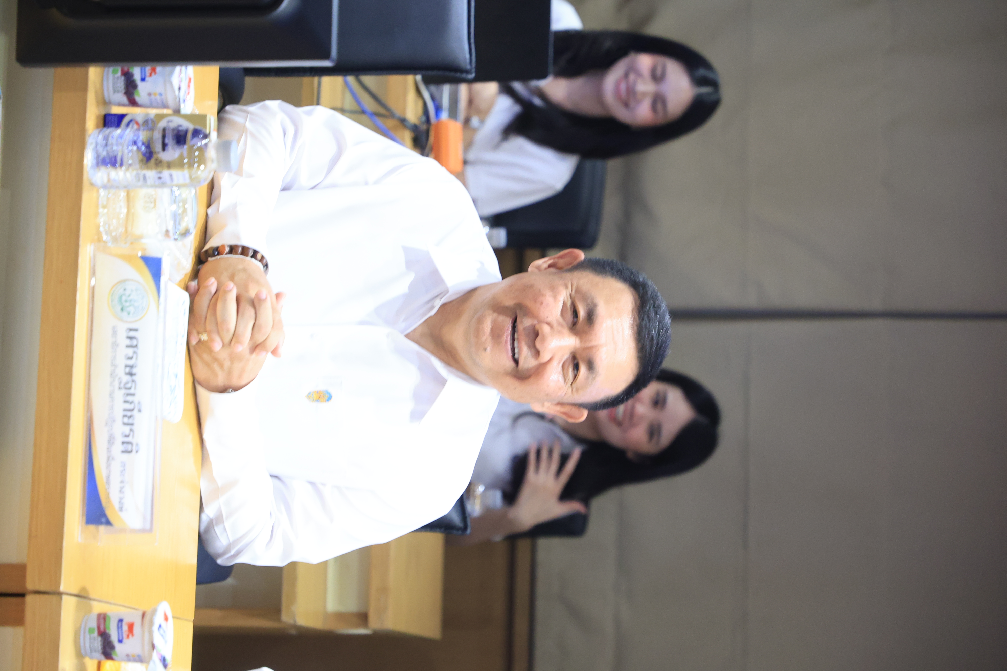 title - เลขาธิการ ส.ป.ก. ร่วมการประชุมผู้บริหารระดับสูงของกระทรวงเกษตรและสหกรณ์ รับมอบนโยบาย รมว.กษ. 5 ด้าน เน้นการทำงานเชิงรุก ลดขั้นตอน เร่งการนำเทคโนโลยีดิจิทัลมาช่วยในการทำงาน ผลักดัน 6 เรื่องเร่งด่วน ต้องเห็นผลที่เป็นรูปธรรม ชูแนวคิดหลัก “เกษตรนวัตกรรม เพื่อความยั่งยืนเกษตรกรไทย” 